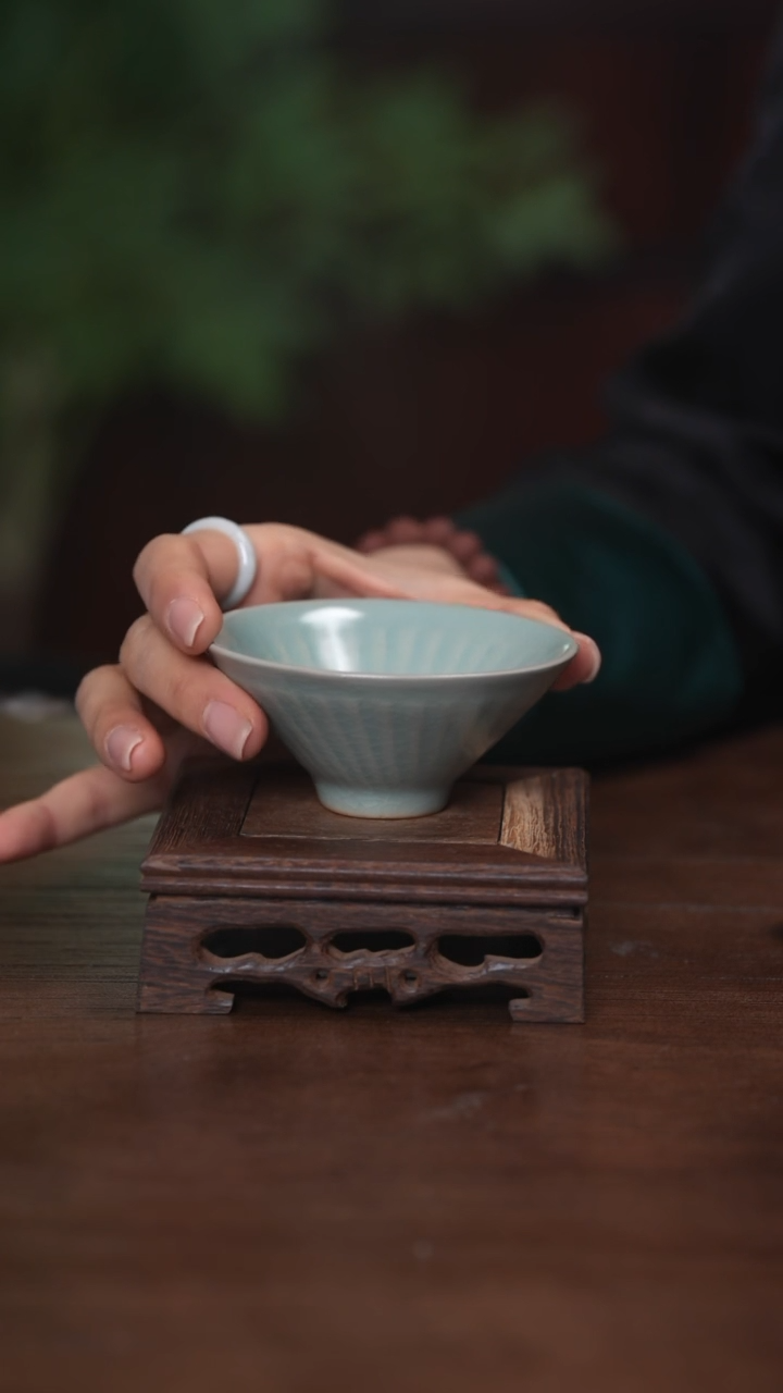 【闪购商品】清凉寺原产地仿古釉手工汝瓷斗笠杯