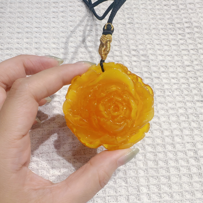 蜜蜡牡丹花单圈项链