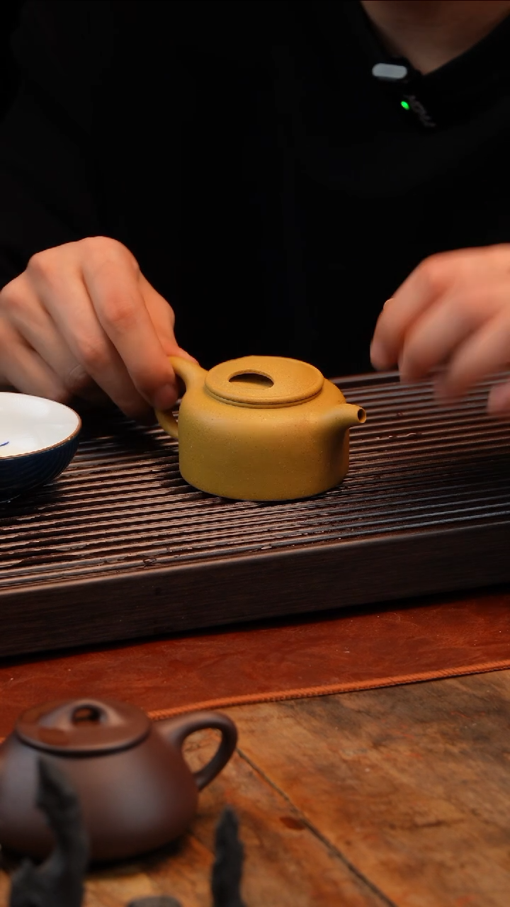 【闪购商品】紫砂茶壶本山段牛盖