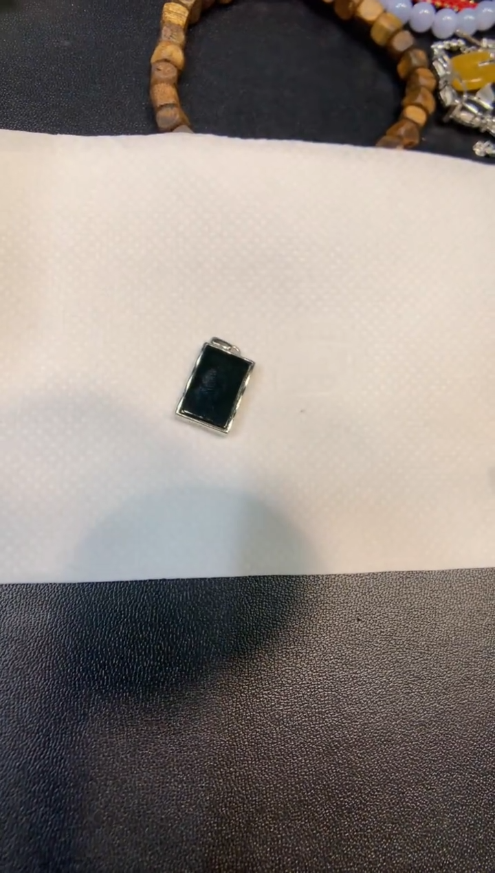 颈饰银S925镶嵌翡翠无事牌