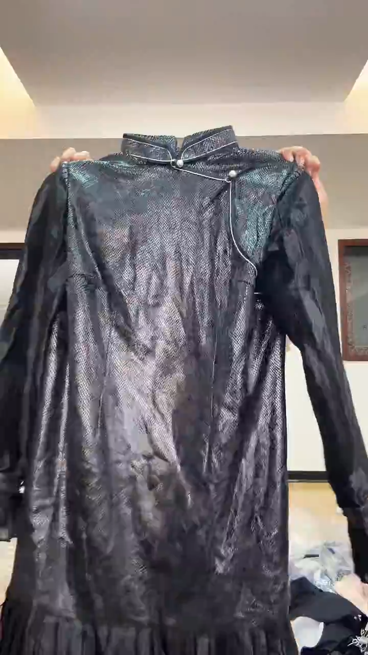 连衣裙       2XL码    125-135斤