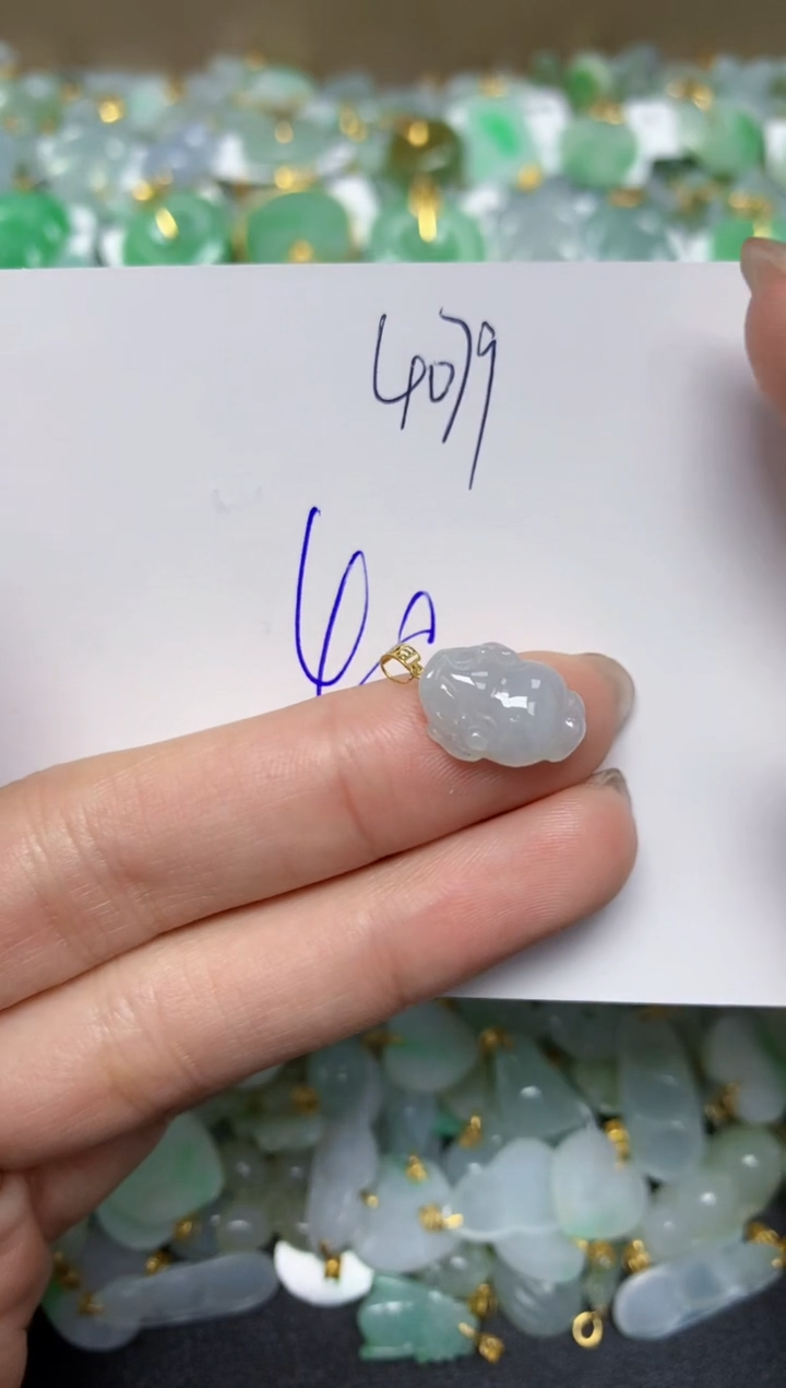 【闪购商品】翡翠颈饰18K金镶嵌天然翡翠A货