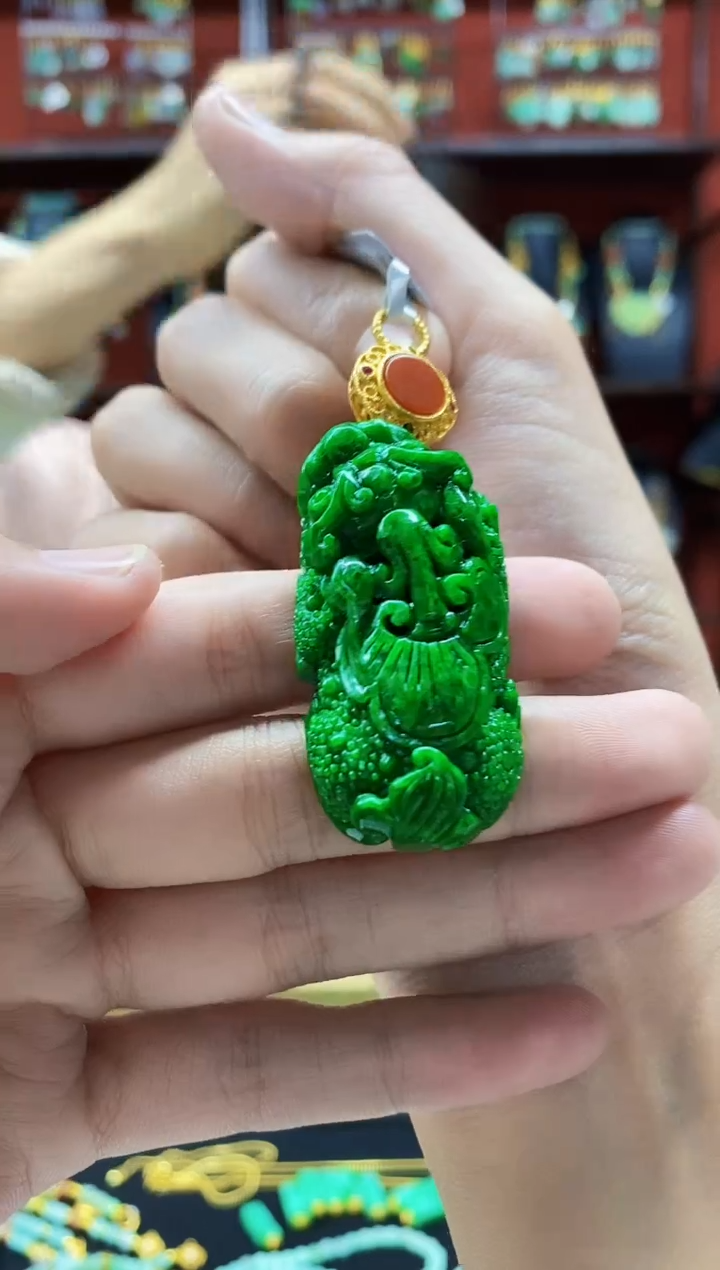 颈饰未镶嵌翡翠翡翠吊坠