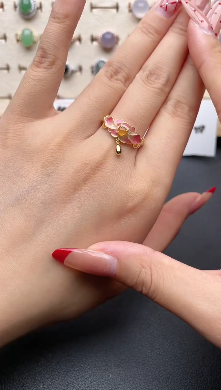 【闪购商品】翡翠戒指银S925镶嵌一物一证一礼盒