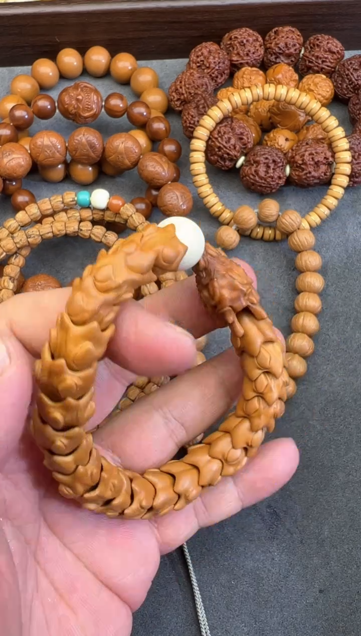 【闪购商品】橄榄核吊坠橄榄核手串1