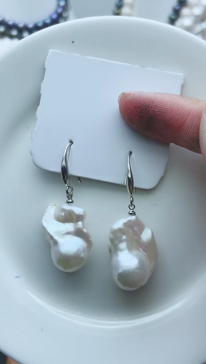 【闪购商品】淡水珍珠颈饰钛钢1