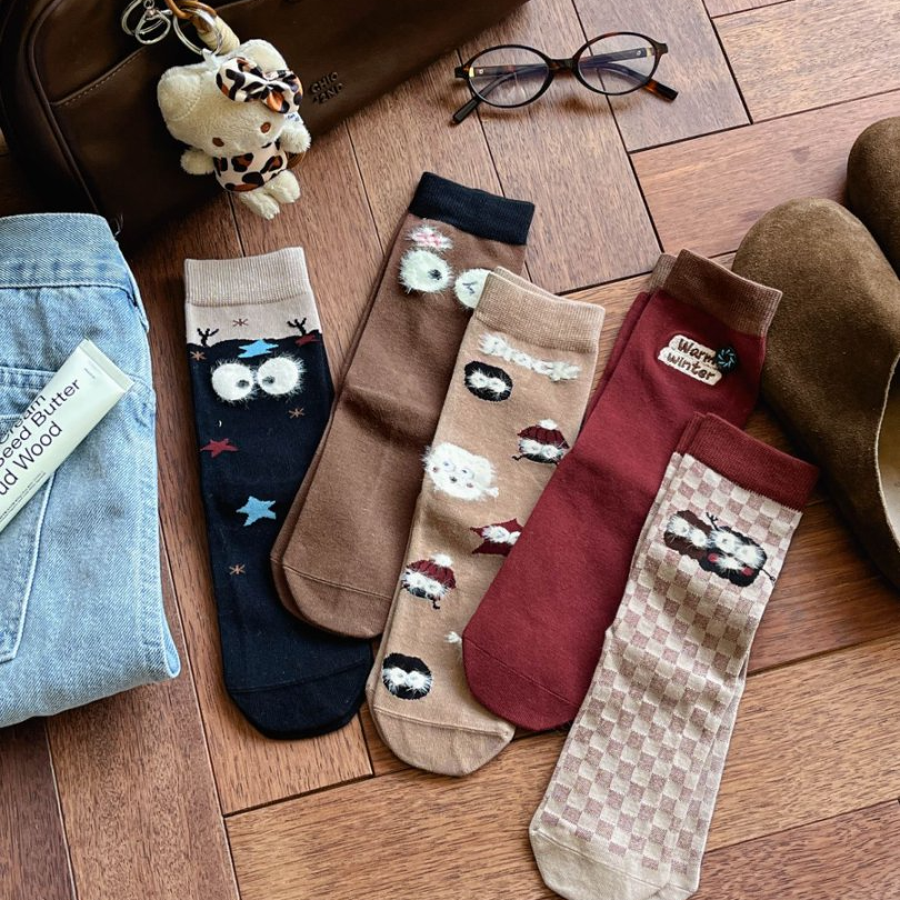 秋冬复古氛围感中筒袜女软糯棉感不勒腿咖红撞色提花长袜