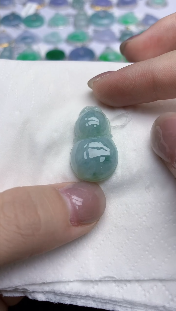 【闪购商品】翡翠颈饰未镶嵌天然翡翠A货