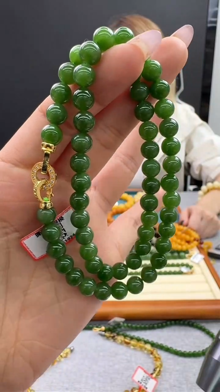 【闪购商品】和田玉（碧玉）颈饰未镶嵌569秒拍号