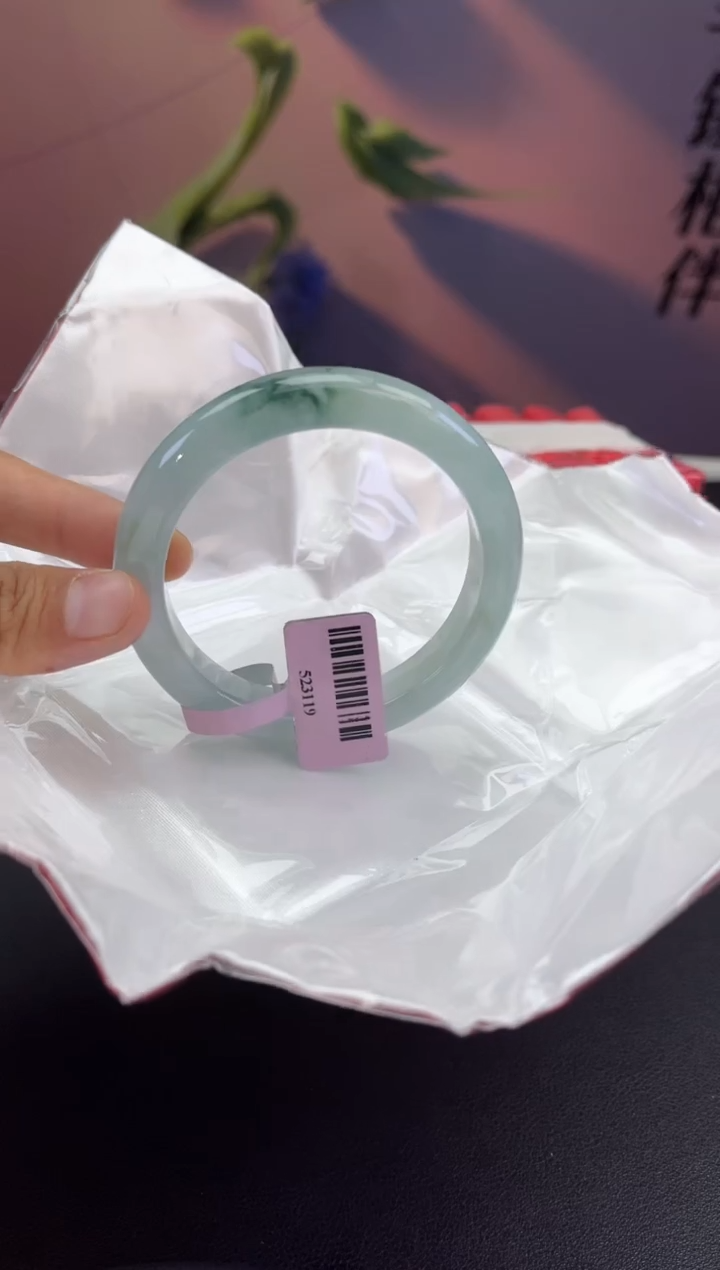 翡翠未镶嵌手镯翡翠手镯8