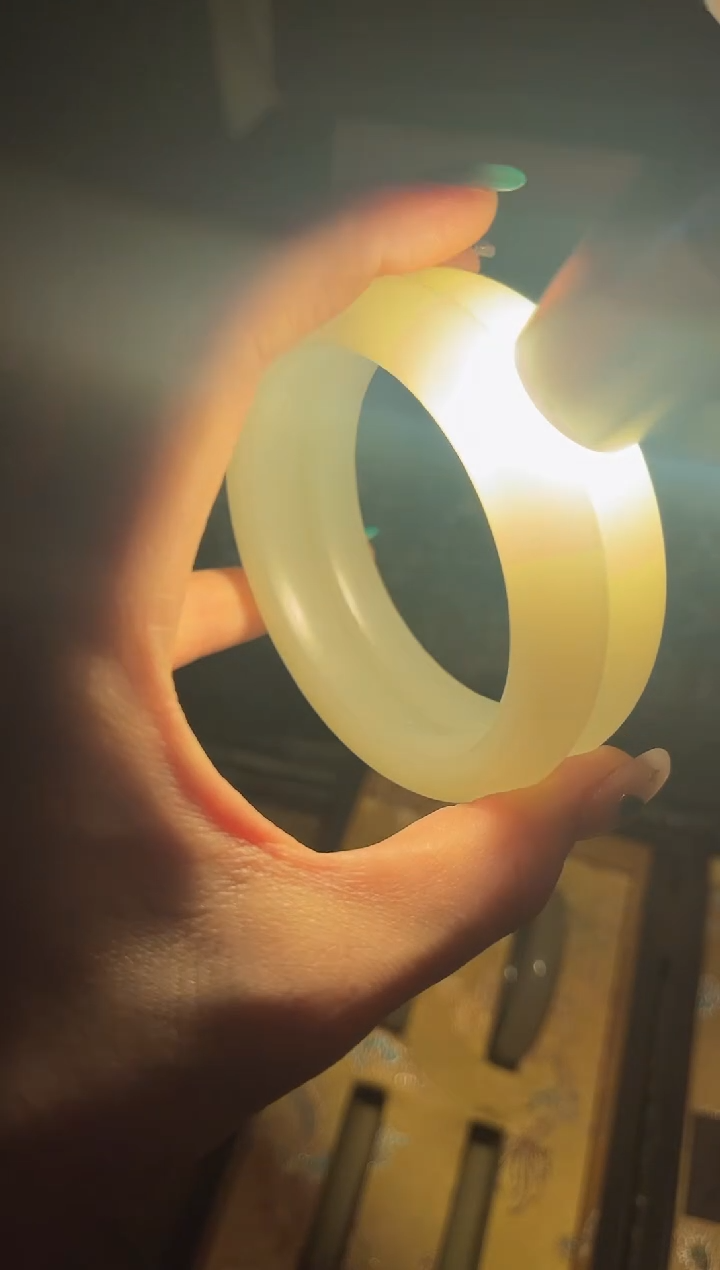 【闪购商品】【闪购商品】灰色手镯两个