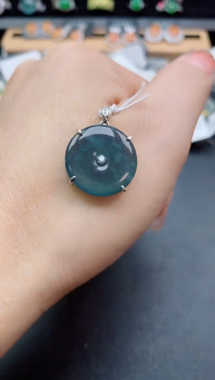 吊坠(赠链)银S925镶嵌翡翠1