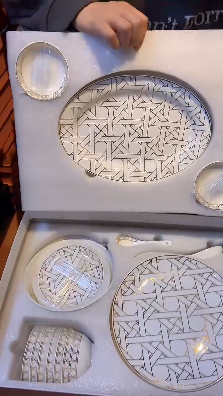 【闪购商品】鸿辉家品牌瓷器，京东包邮！