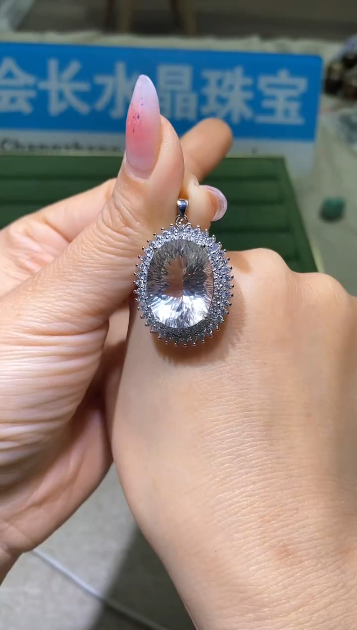 【闪购商品】水晶颈饰未镶嵌多样性发一件380