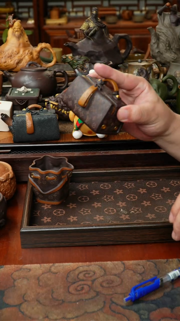 包包壶可可爱啊丰富