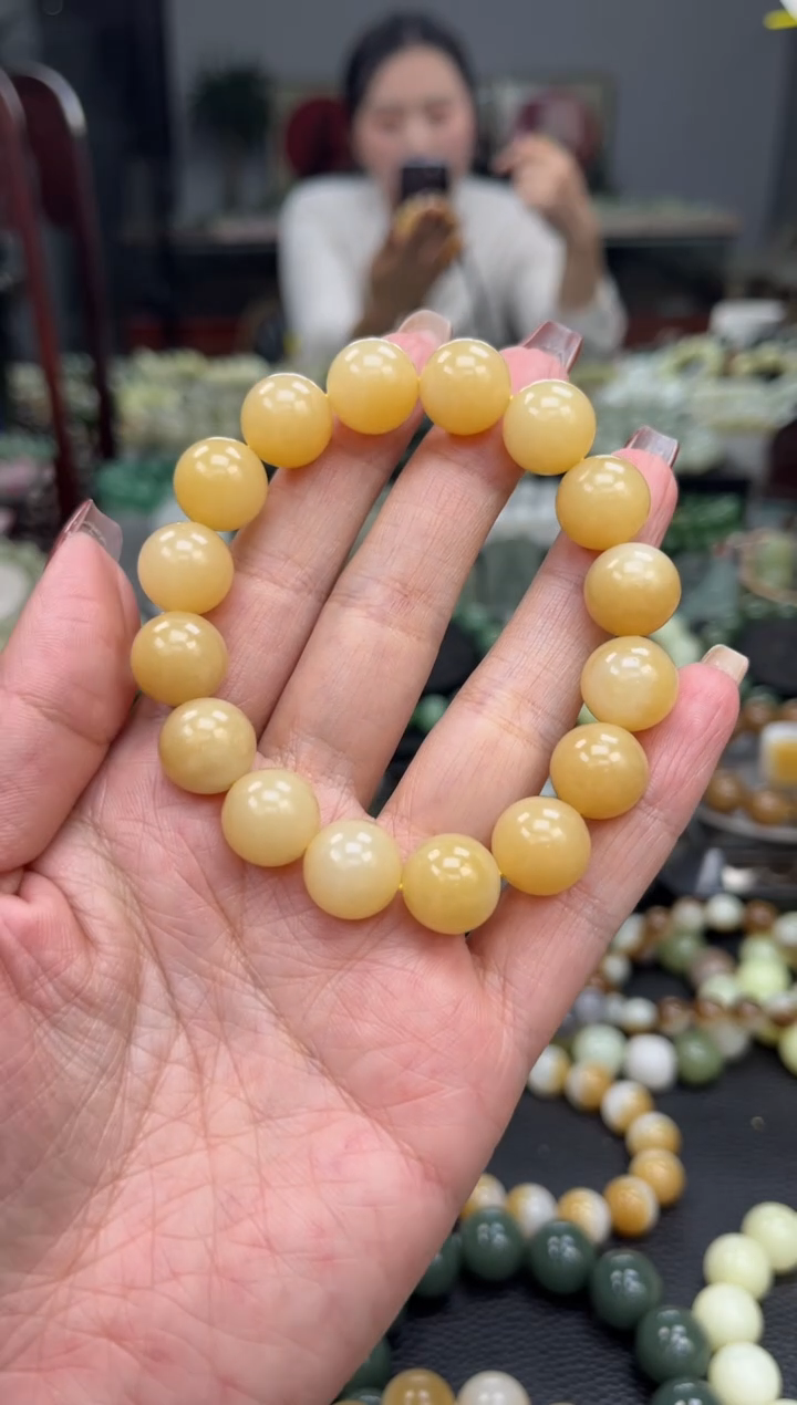 【闪购商品】和田玉手串未镶嵌新疆且末黄金糖卡13