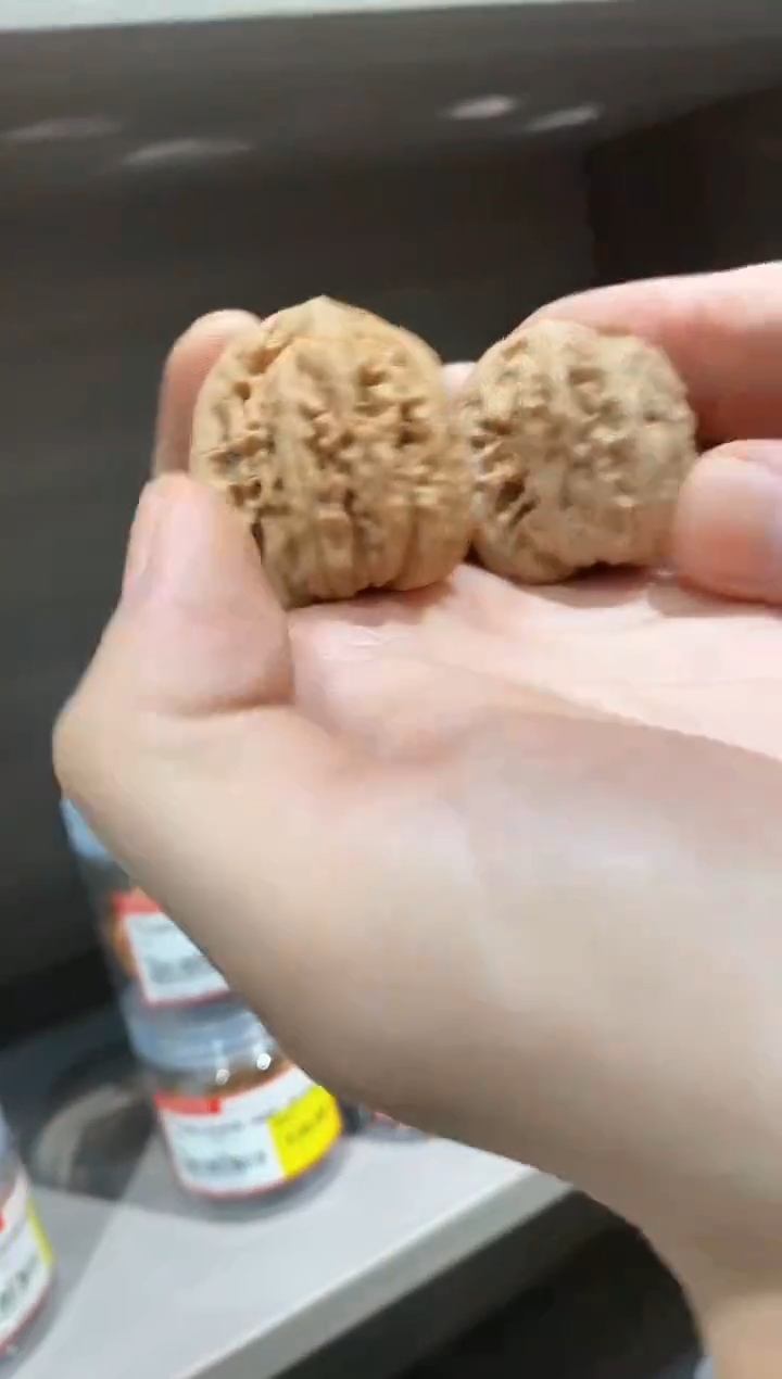文玩核桃把件微修汉高楼38-39