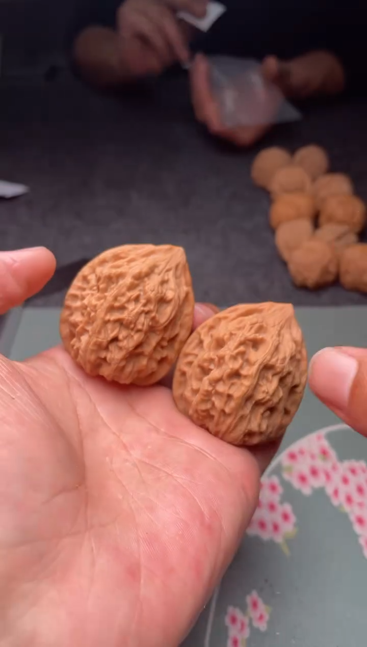 把件文玩核桃a310  鸡心 41尺