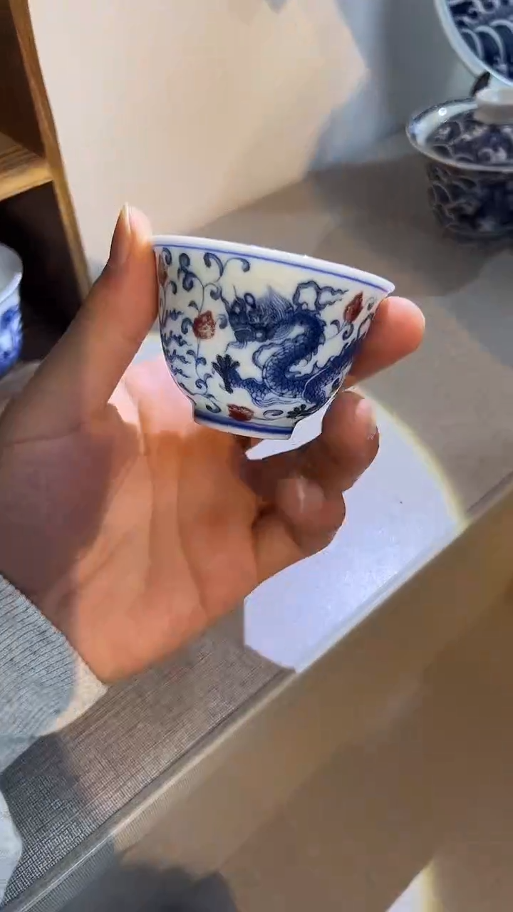 景德镇高温瓷龙凤小客杯