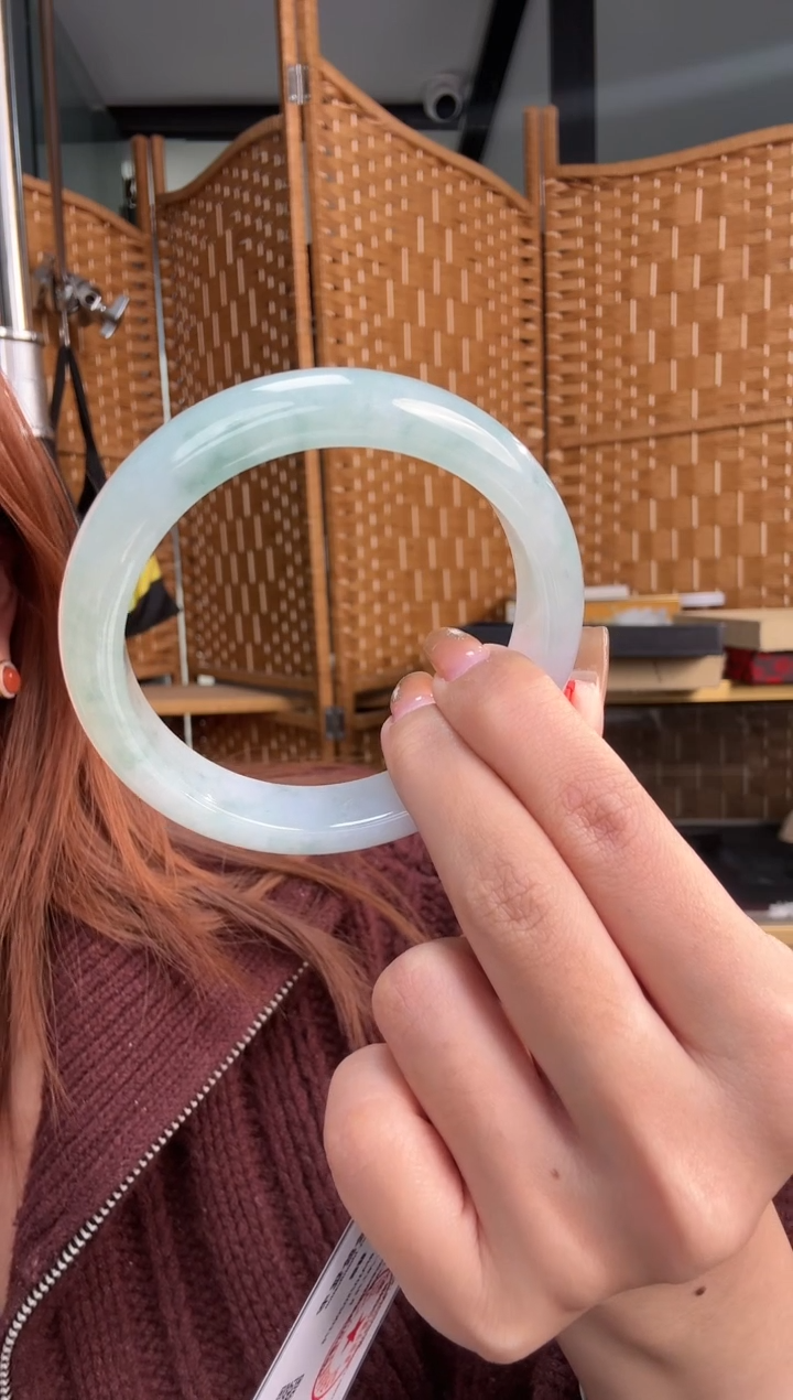 【闪购商品】翡翠手镯未镶嵌手镯