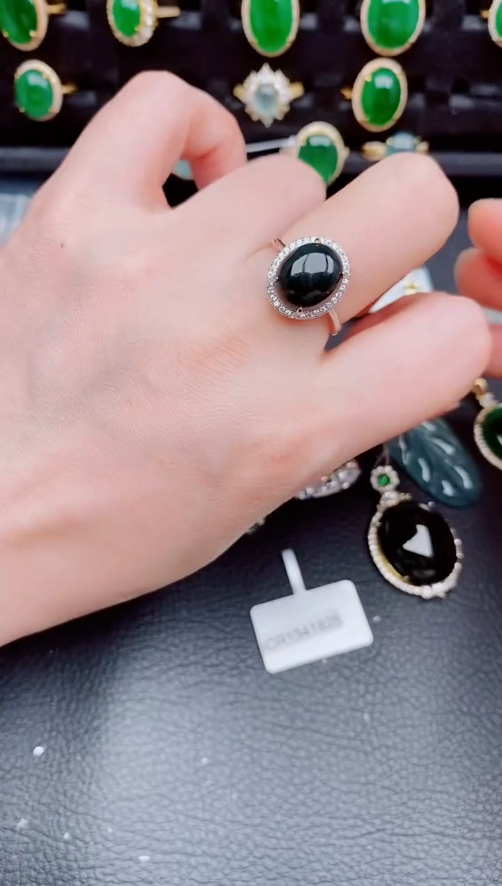 【闪购商品】翡翠戒指银S925镶嵌天然a货翡翠402