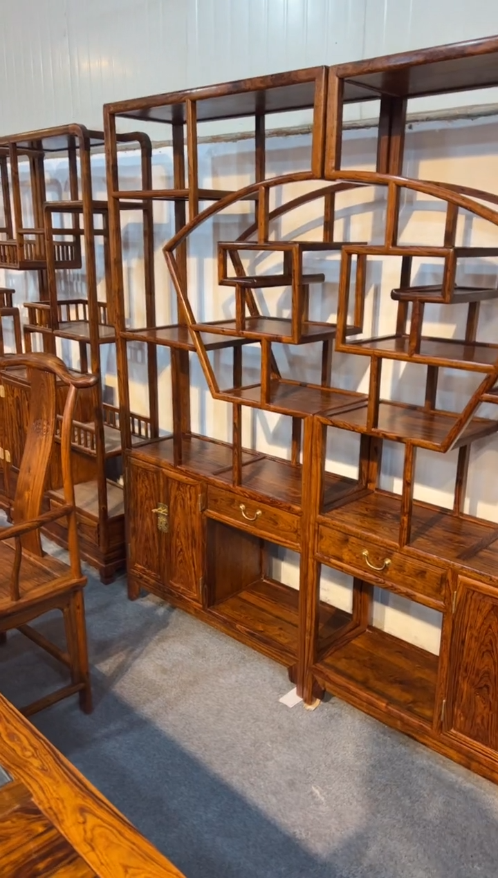 【闪购商品】花梨木类木雕博古架一对