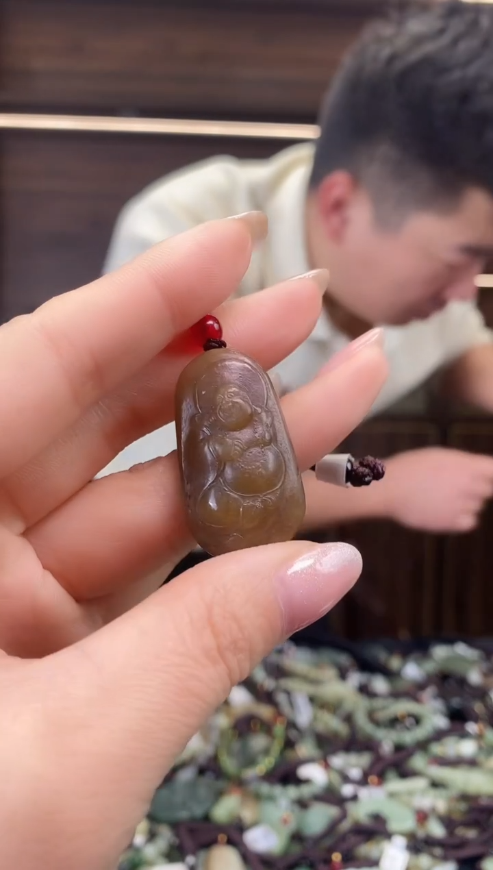 【闪购商品】和田玉颈饰未镶嵌多样性发货，拍一发一