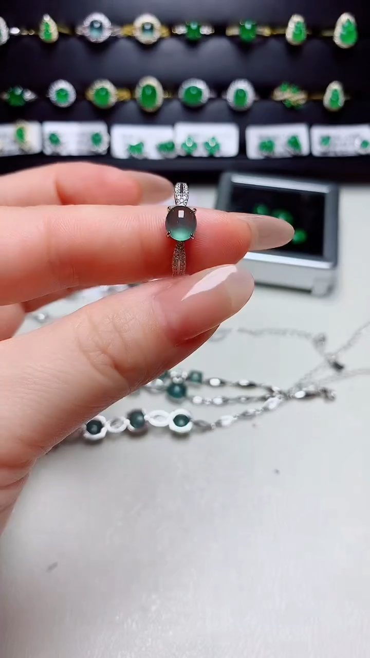 翡翠戒指银S925镶嵌天然翡翠s925银