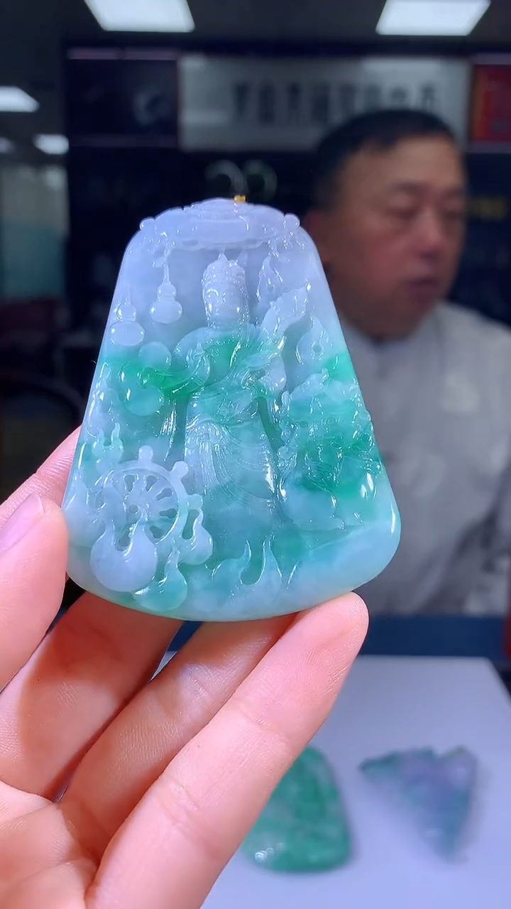 【闪购商品】定制翡翠未镶嵌1080hm-毛货挂件30