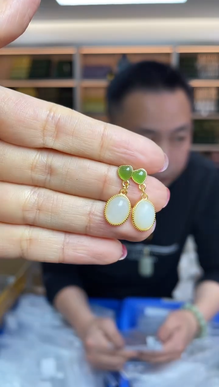 【闪购商品】和田玉`银S925镶嵌多样性发一件