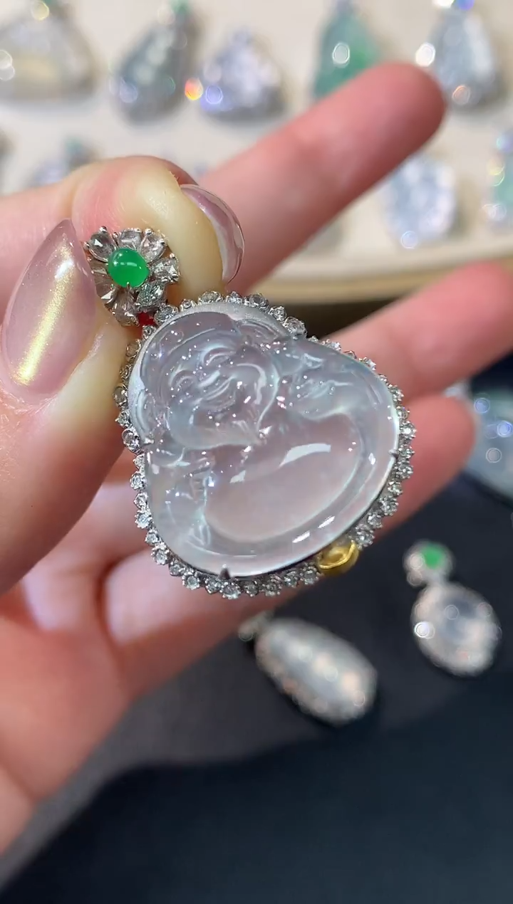 吊坠(不含链)18K金镶嵌翡翠Q169|15800