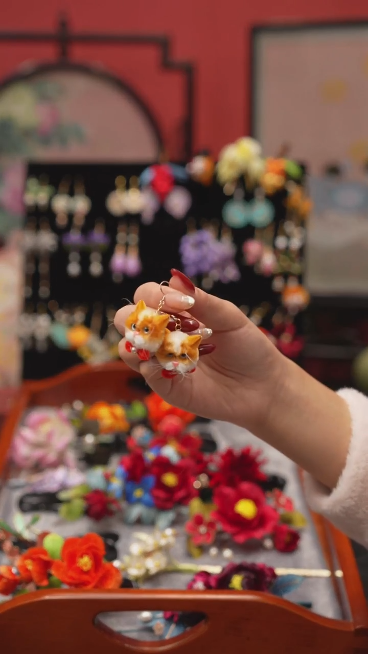 刺绣柠*水非遗绒花手工饰品