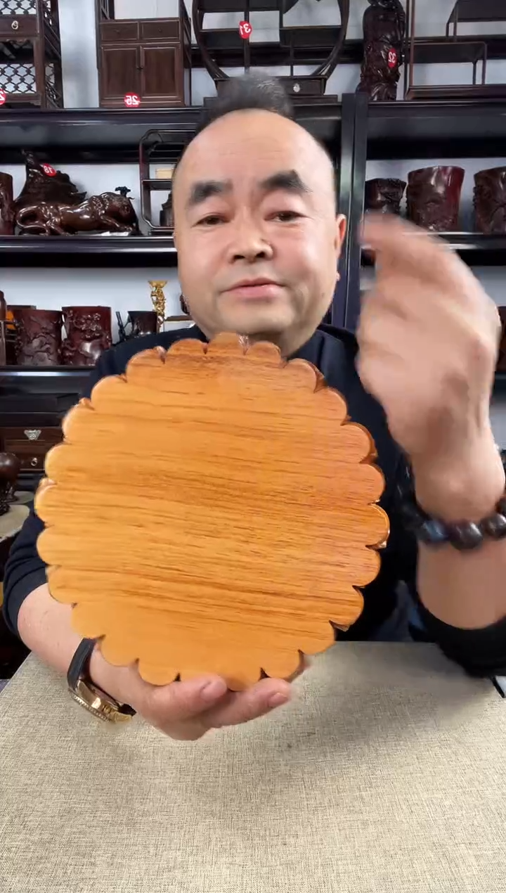 木老李红木工艺品850瑕疵