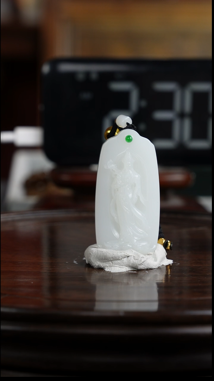 未镶嵌和田玉挂件?**?1