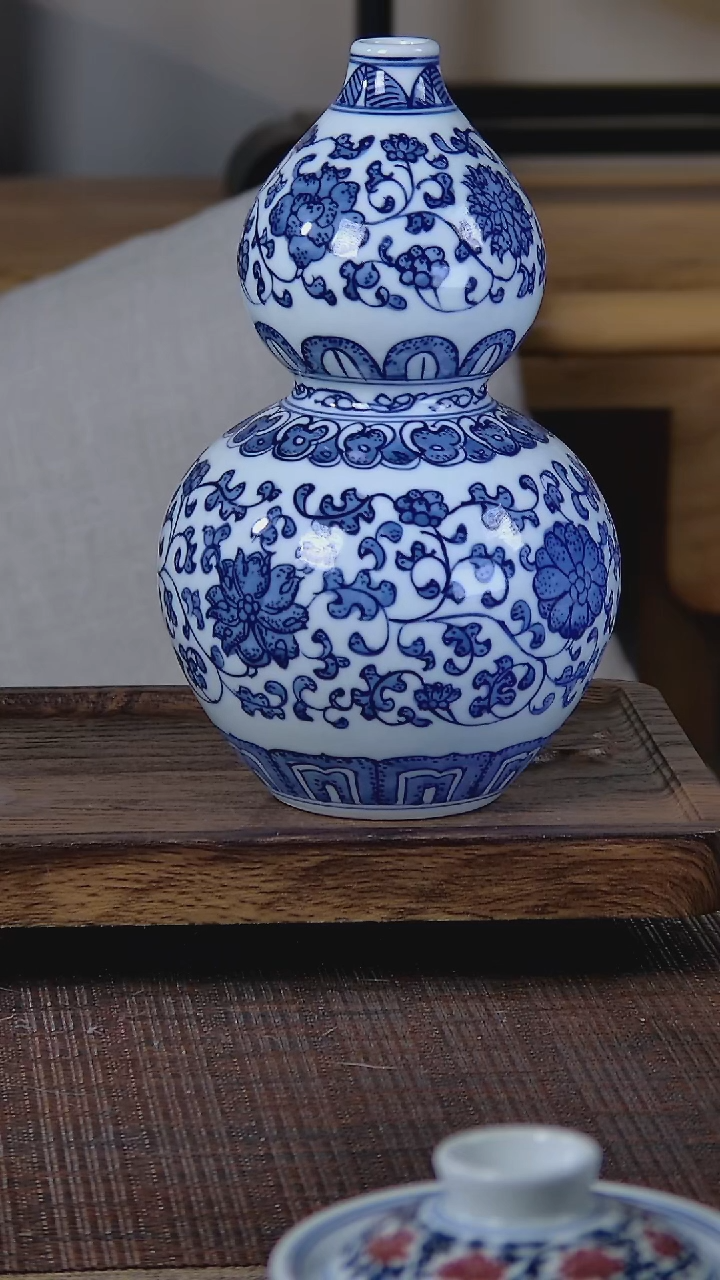 【闪购商品】折葵非器手工手绘缠枝葫芦瓶