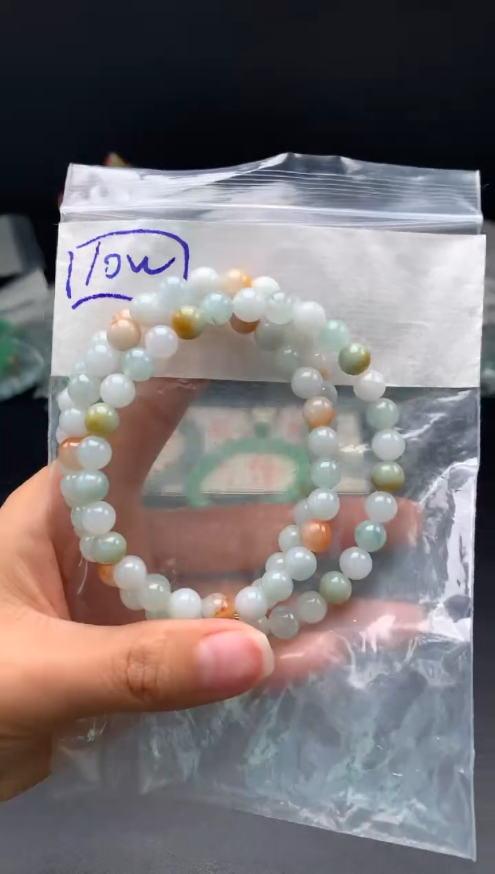 未镶嵌挂件翡翠7  卡7.3