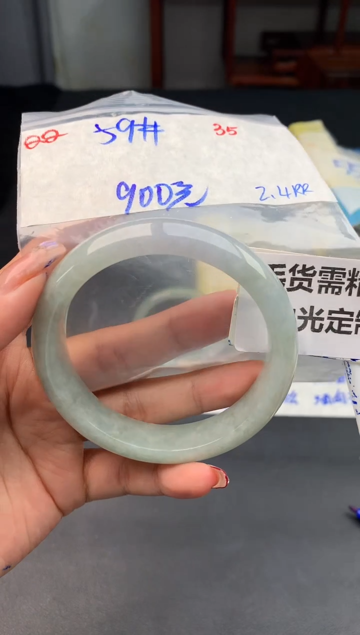 【闪购商品】定制翡翠未镶嵌35毛货需精细抛光多样性1件900元