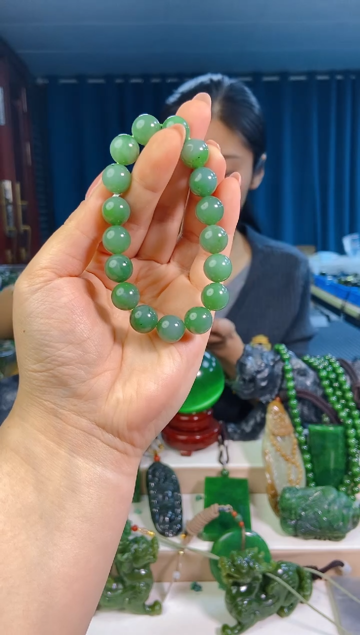 和田玉未镶嵌挂件1