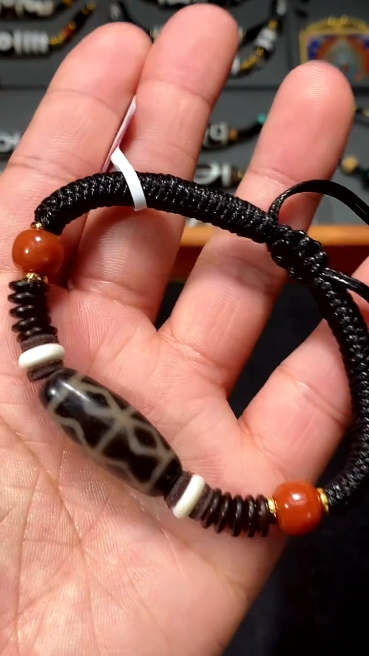 【闪购商品】玛瑙/玉髓手串未镶嵌手串