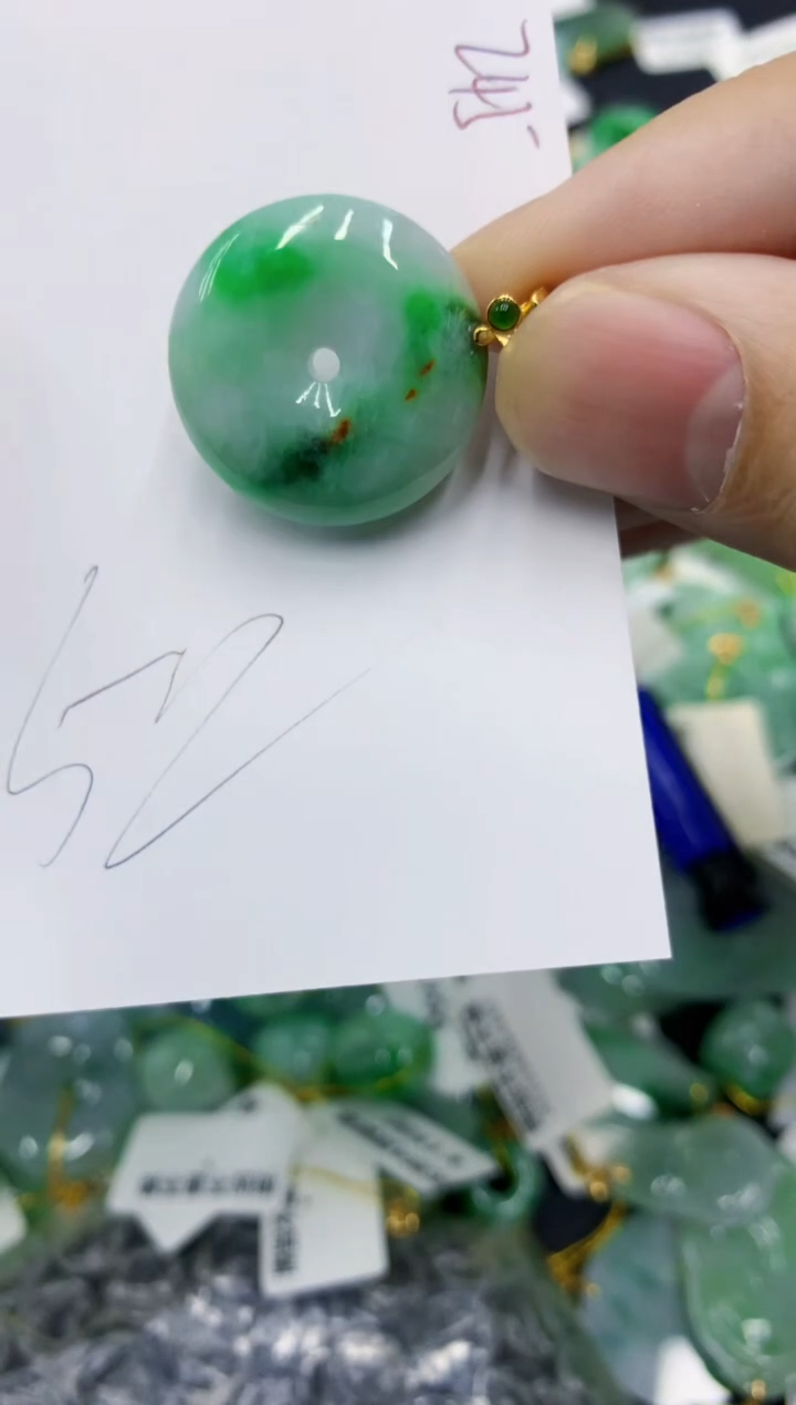 颈饰未镶嵌翡翠111111111111