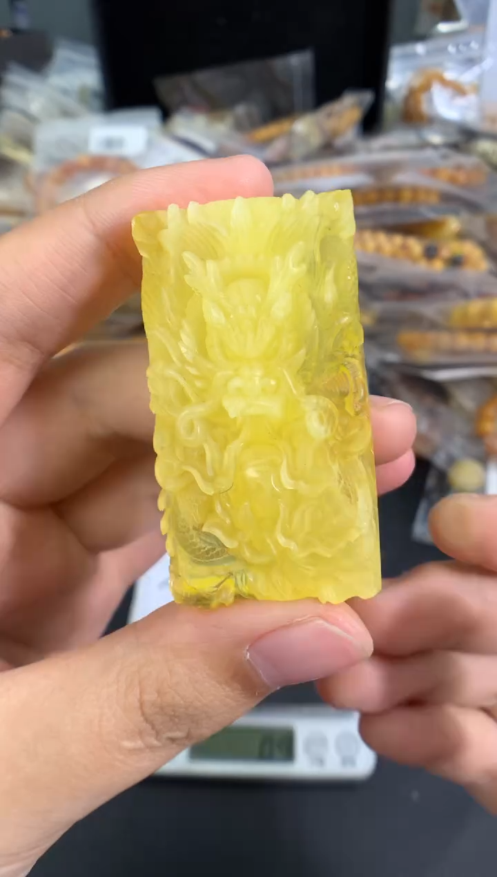 蜜蜡未镶嵌珠宝奇石1