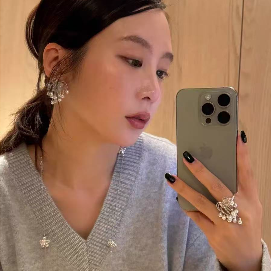 黄铜仿珍珠耳饰 赵露思同款水中烟花火珠珠耳环年会派对耳钉戒指