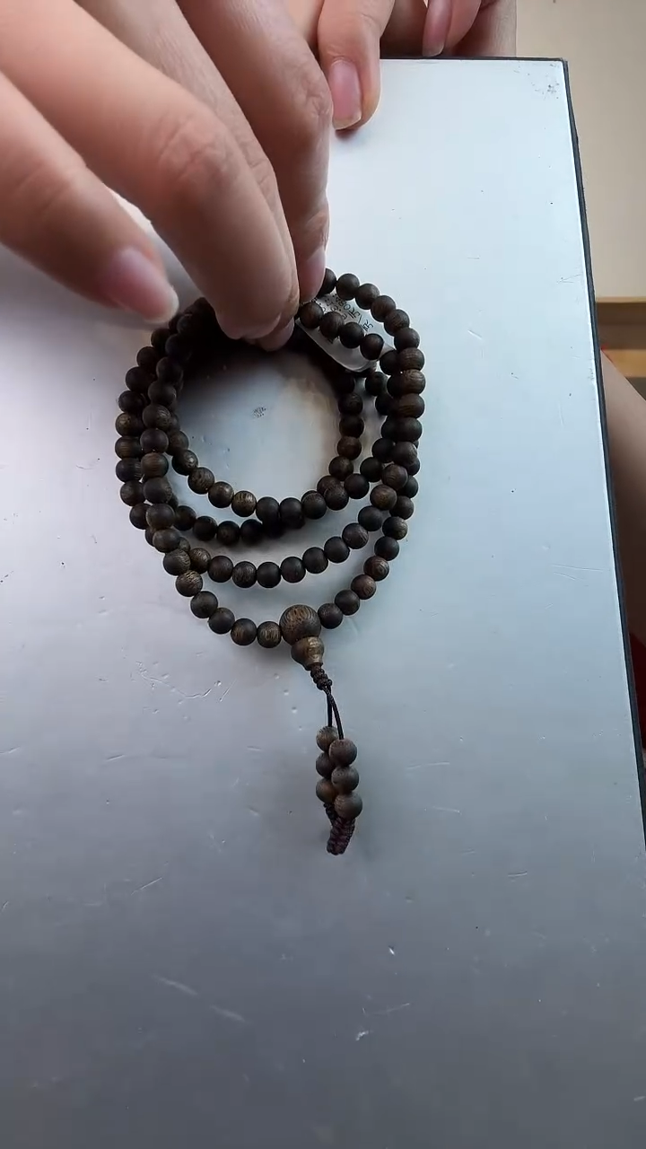 【闪购商品】沉香手串12克+紫罗兰多样性发货一条