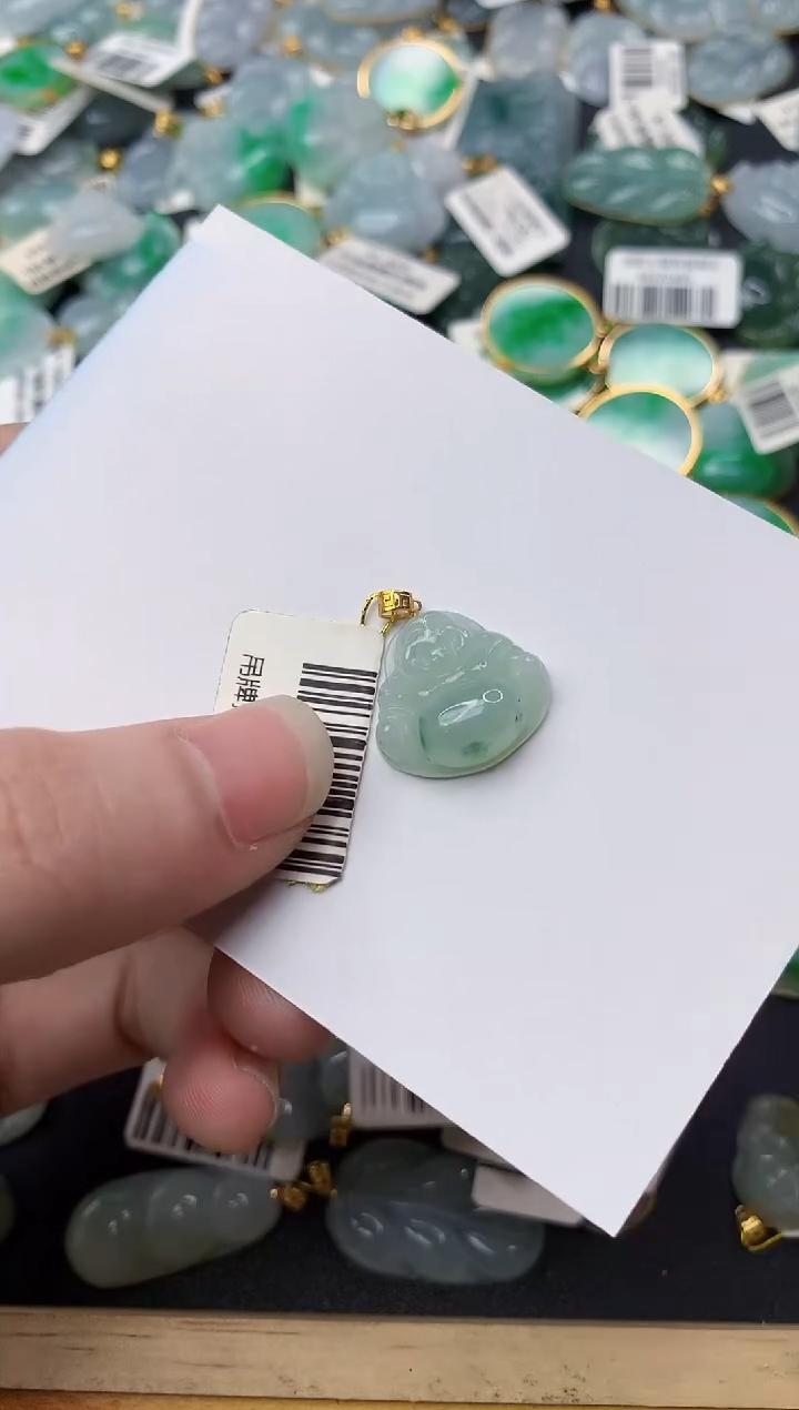 【闪购商品】翡翠颈饰18K金镶嵌71..........