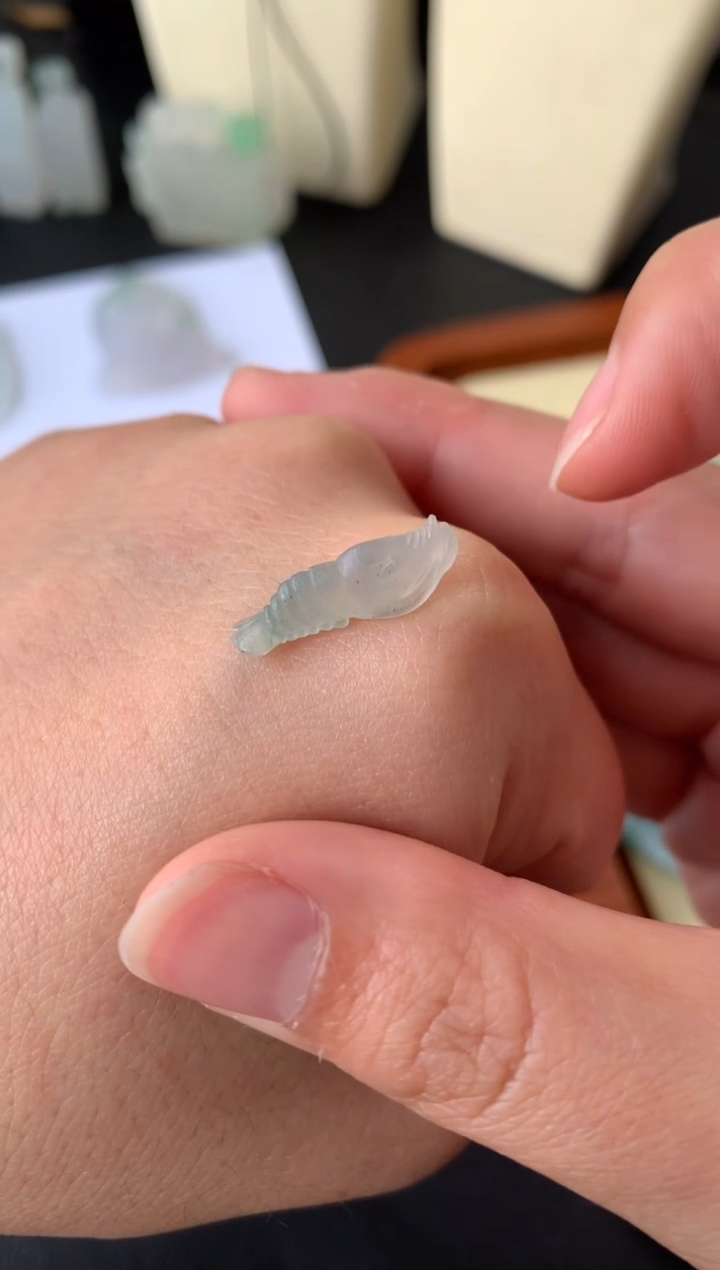 【闪购商品】定制翡翠未镶嵌翡翠