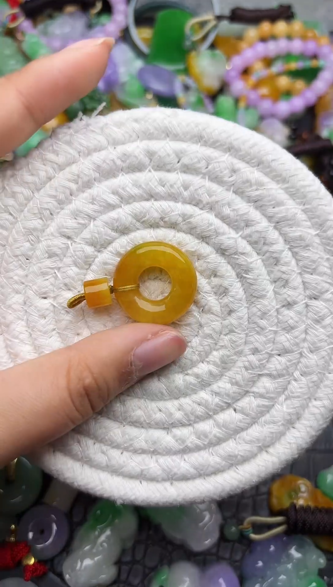 颈饰未镶嵌翡翠缅甸翡翠吊坠