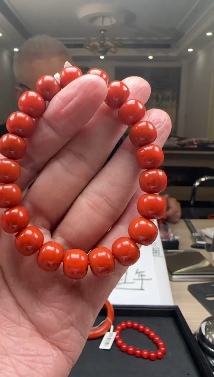 【闪购商品】南红玛瑙10mm瓦西手串老型未镶嵌多样性发一件