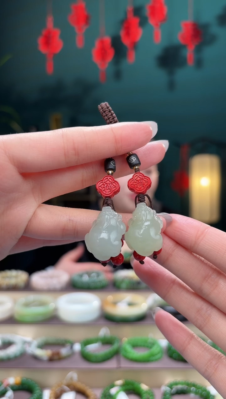 【闪购商品】和田玉挂件未镶嵌貔貅挂件多样性发一件