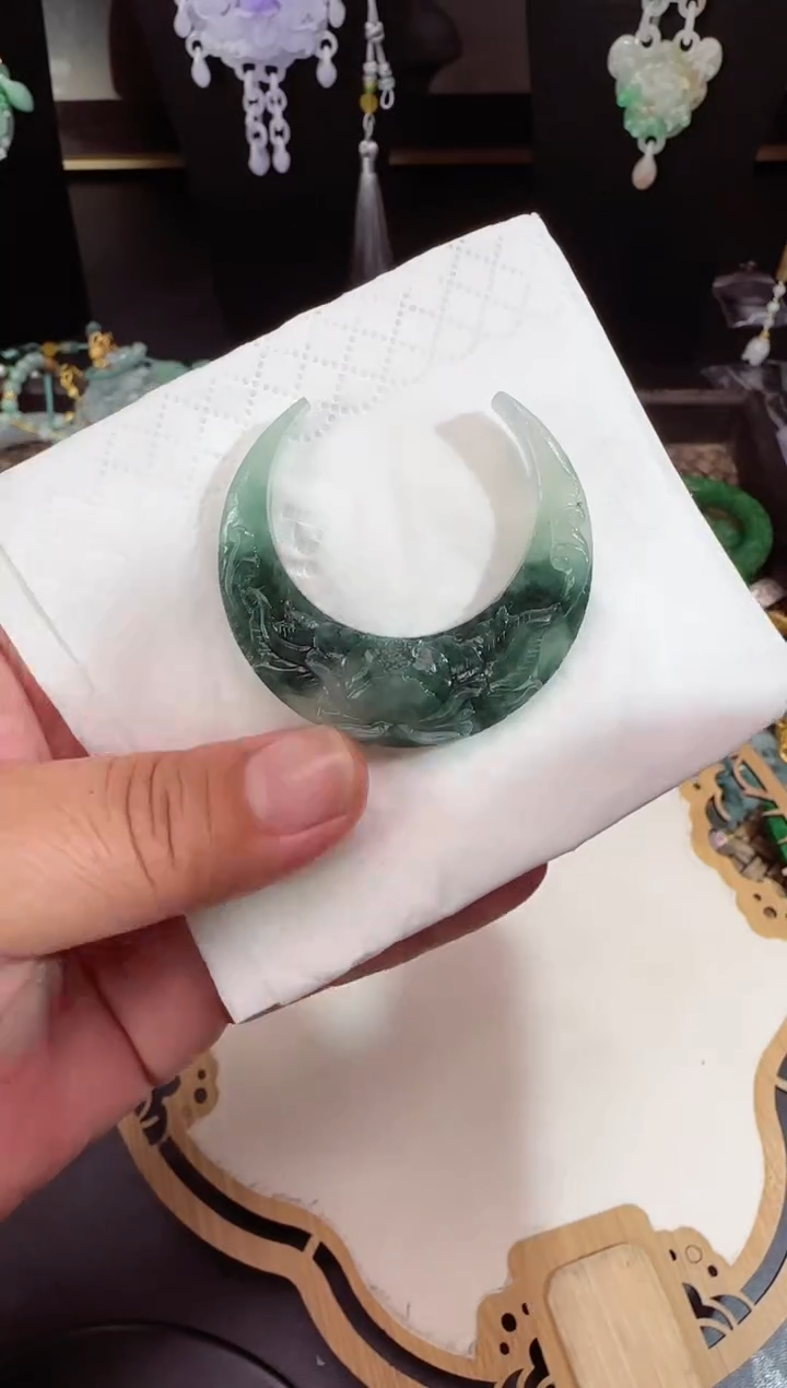 【闪购商品】定制翡翠未镶嵌拍照