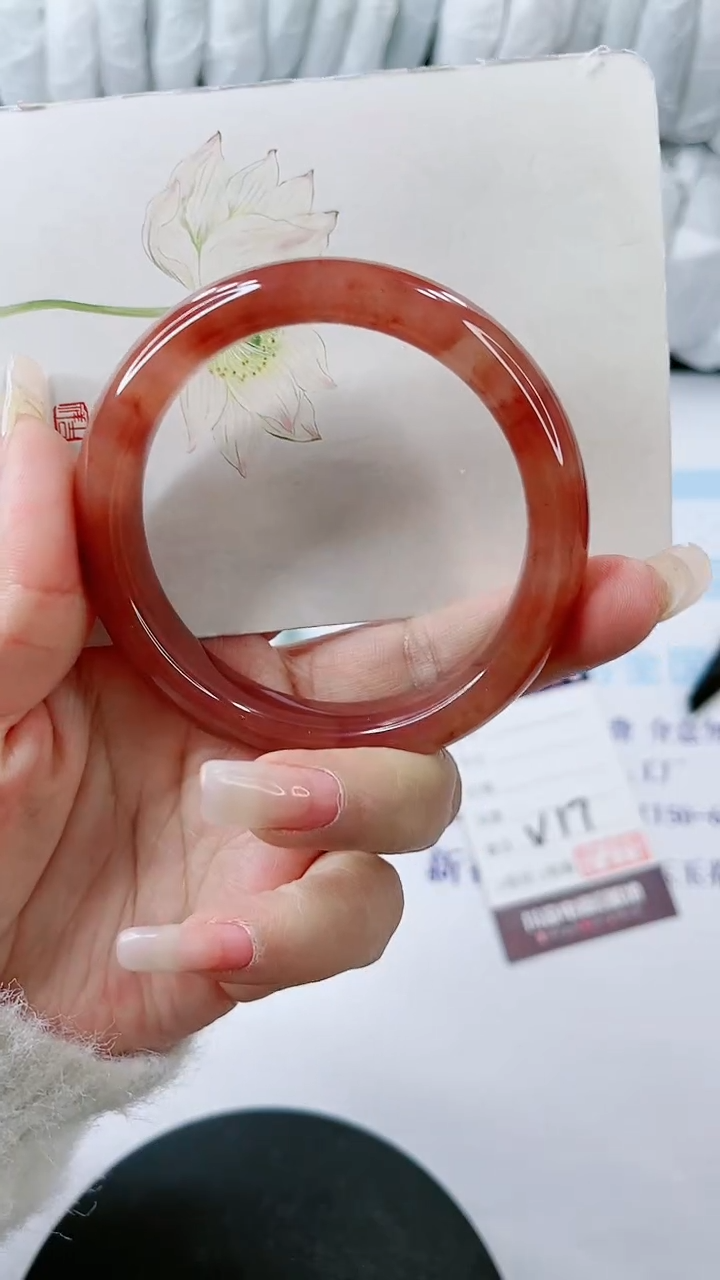 【闪购商品】石英质玉手镯未镶嵌多样性发货V17
